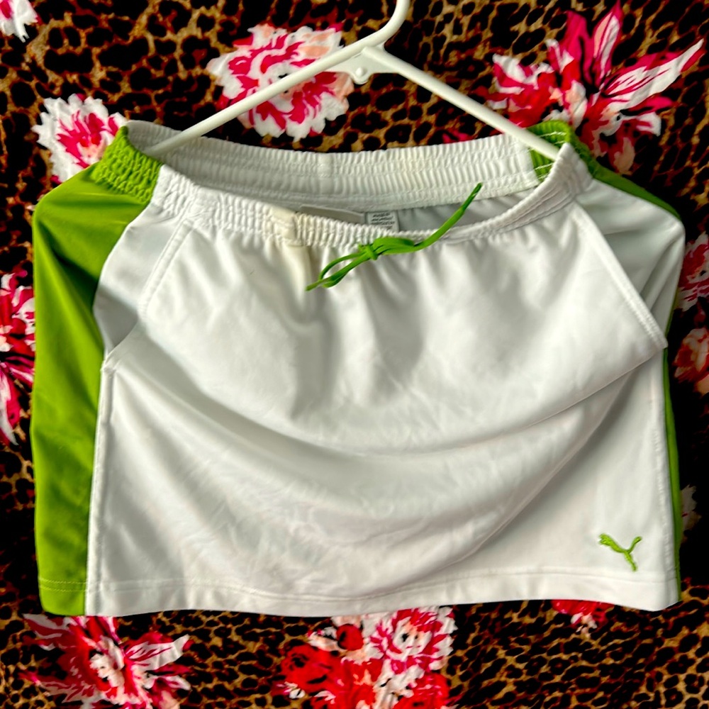Puma short tennis skirt, mostly white with green on the side